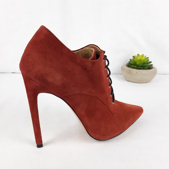 L.A.M.B. LACE UP ANKLE BOOTIES - Picture 3 of 16